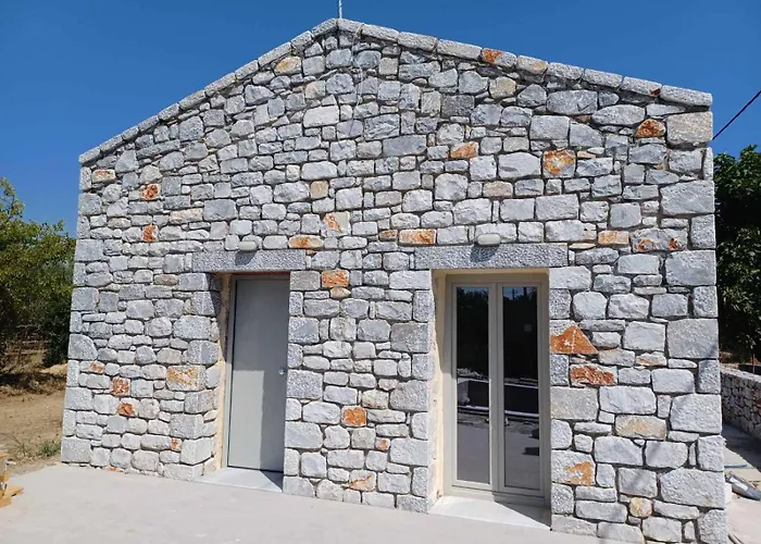 アパート Anastasakos